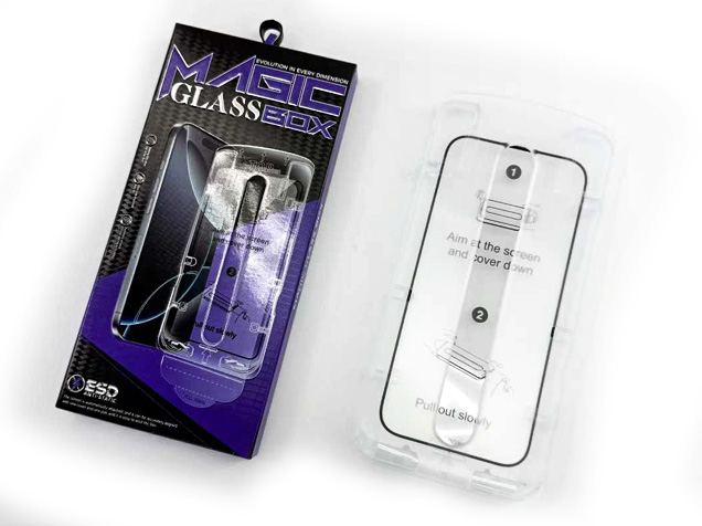 Premium Glass Screen Protector with installation box for iPhone 17 Pro Max